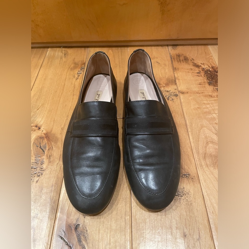 Paul Green Adelle loafer in black leather, buttery soft leather lining, EUC